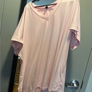 SHEIN Pink Short Sleeve Tee